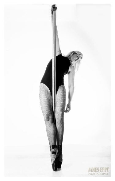 Pole dancing en pointe, Carolyn Everitt, Push Studios